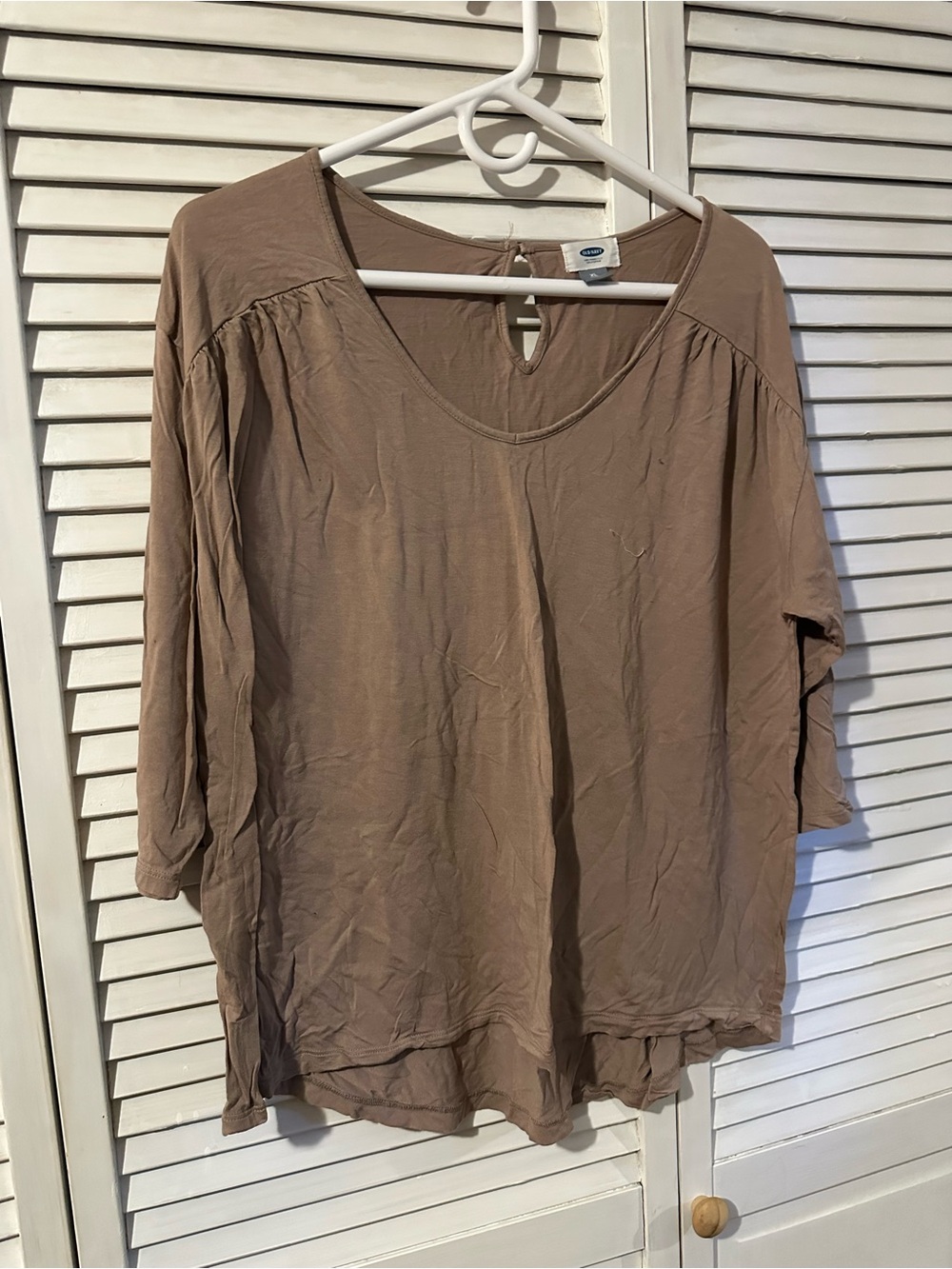 Old Navy Women's Scoop Neck Tunic in Taupe